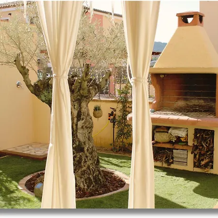 Vakantiehuis Simius Yanna House